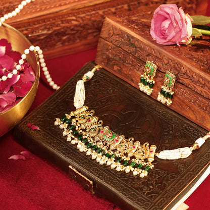 Royal Emerald Green Kundan Choker Necklace Set with Matching Earrings