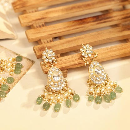 Royal Style Kundan Bridal Choker Set, Ethnic Indian Wedding Jewelry