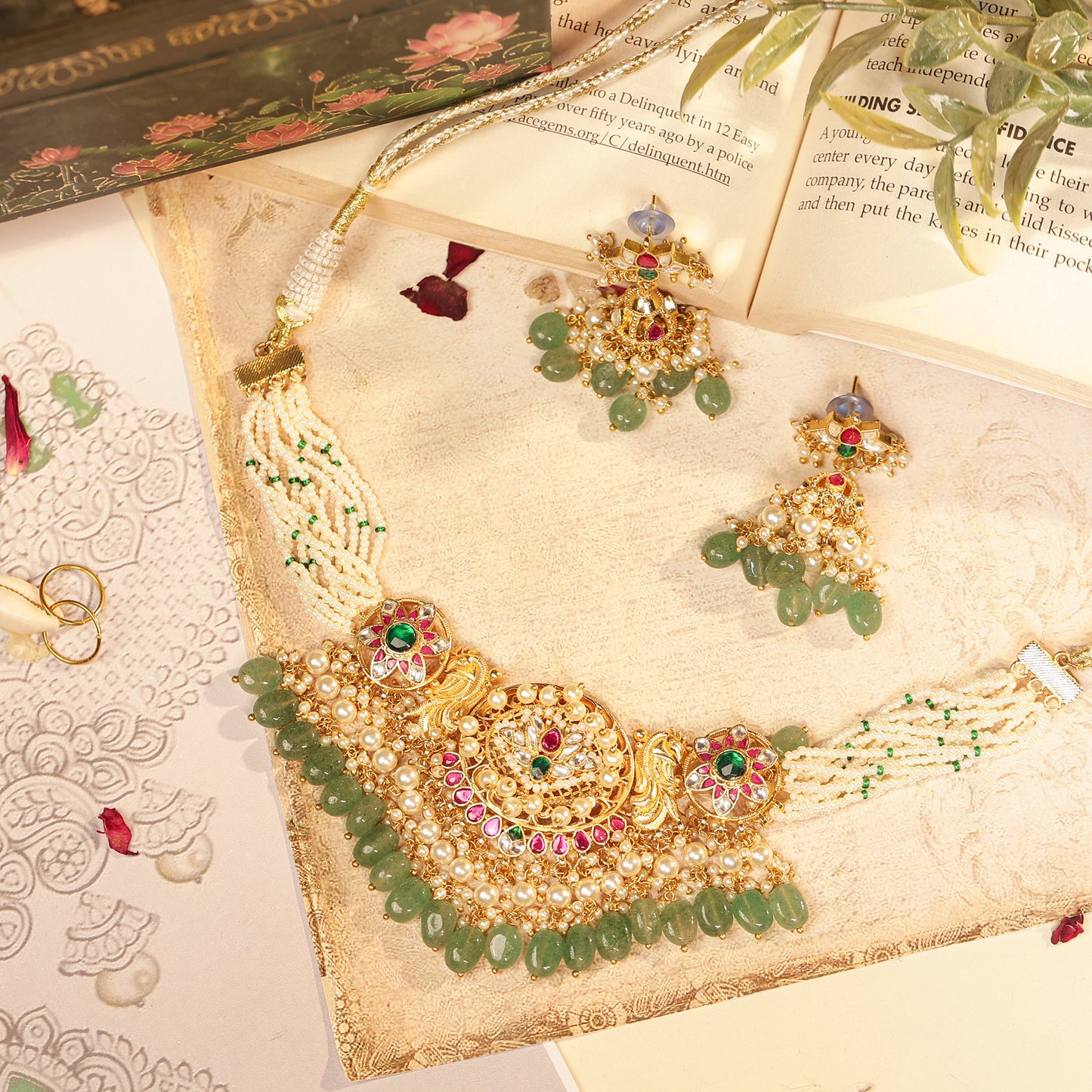 Statement Emerald & Pearl Bridal Necklace Set – Handmade Wedding Necklace Jewelry