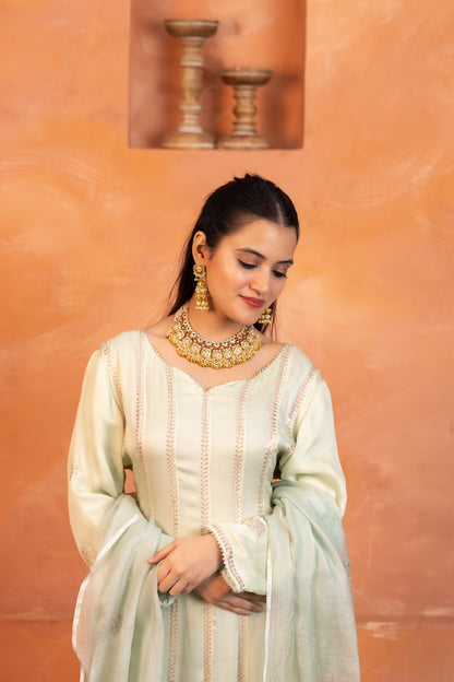 18k Gold Plated Pearl Bridal Choker Set – Traditional Wedding Necklace with Earrings