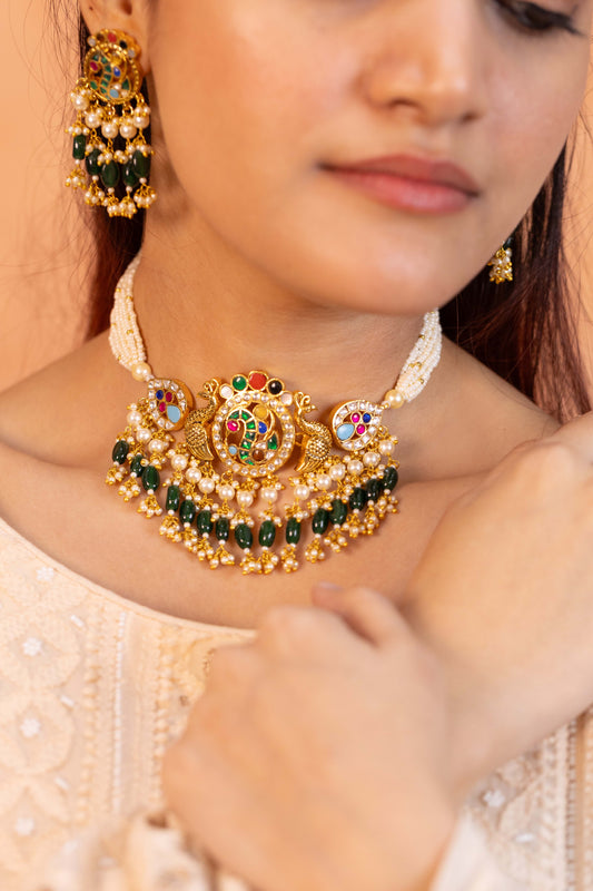 Handmade Traditional Green Bead Pendant Choker Set – Bridal Necklace Set