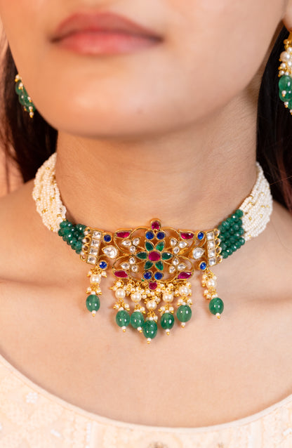 Green Bead Kundan Choker Necklace Set, Pearl Gemstone Earrings Jewelry