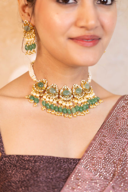 Traditional Green Kundan Stone Choker Set – Handmade Wedding Necklace Set