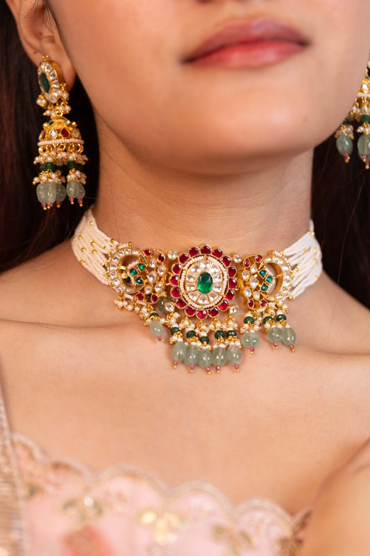 Royal White Kundan Bridal Necklace Set with Matching Earrings
